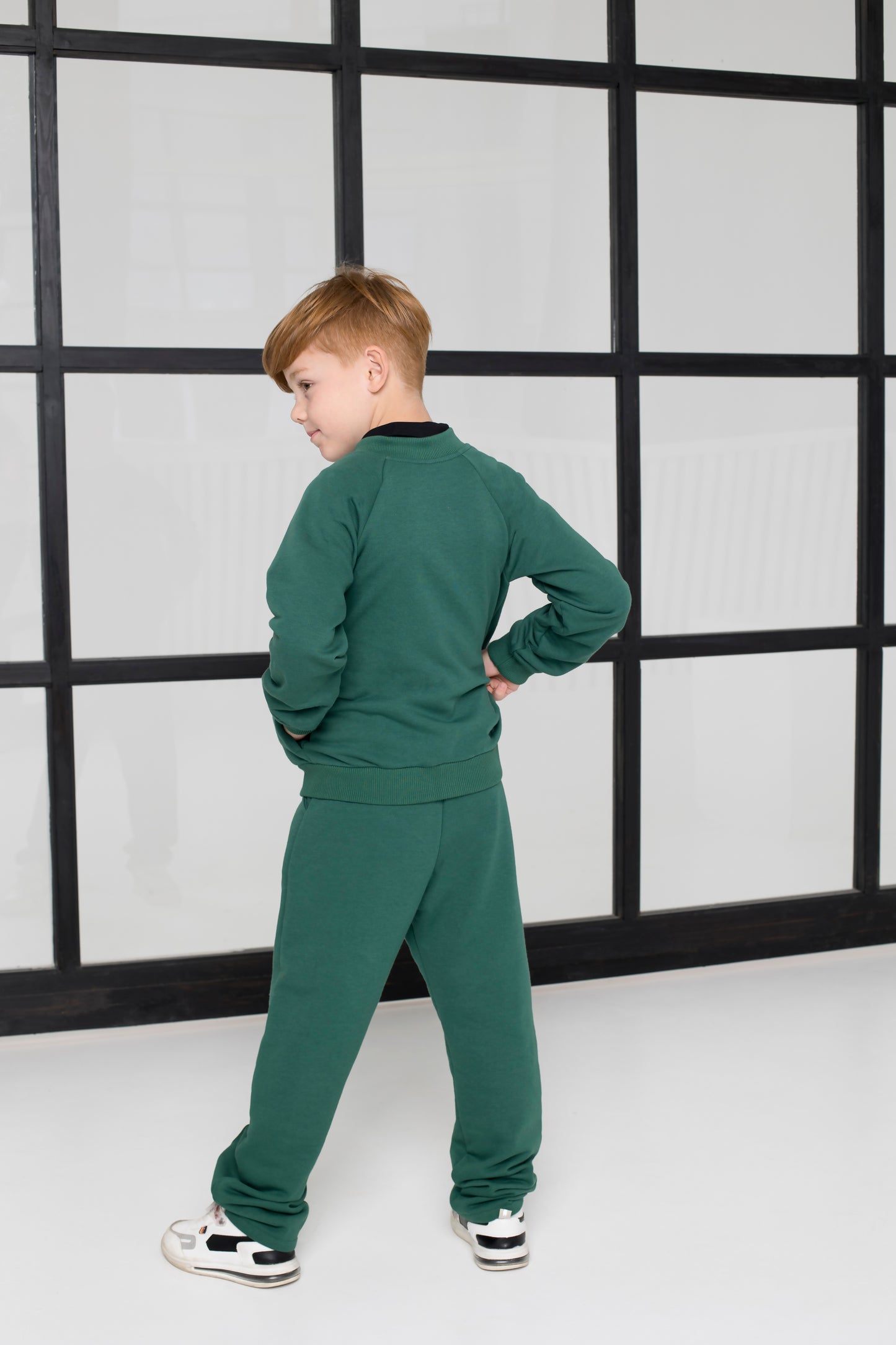 School zip-up dark green unisex sweater