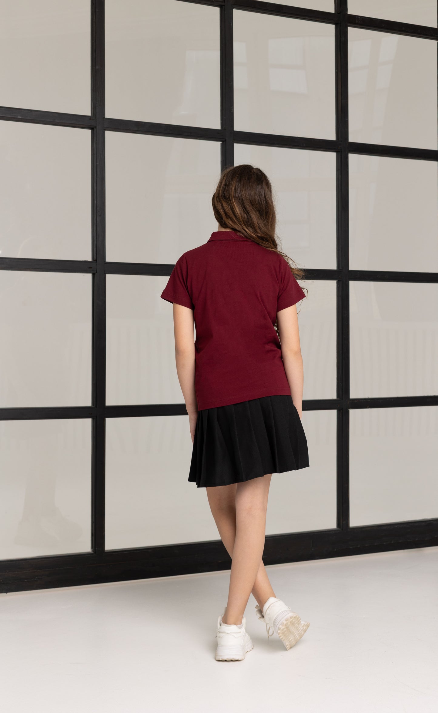 Mokykliniai bordo ir žali polo marškinėliai